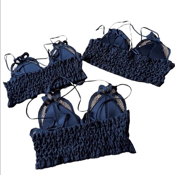 Eyelet Lace Cami bralette - Picture 3 of 10